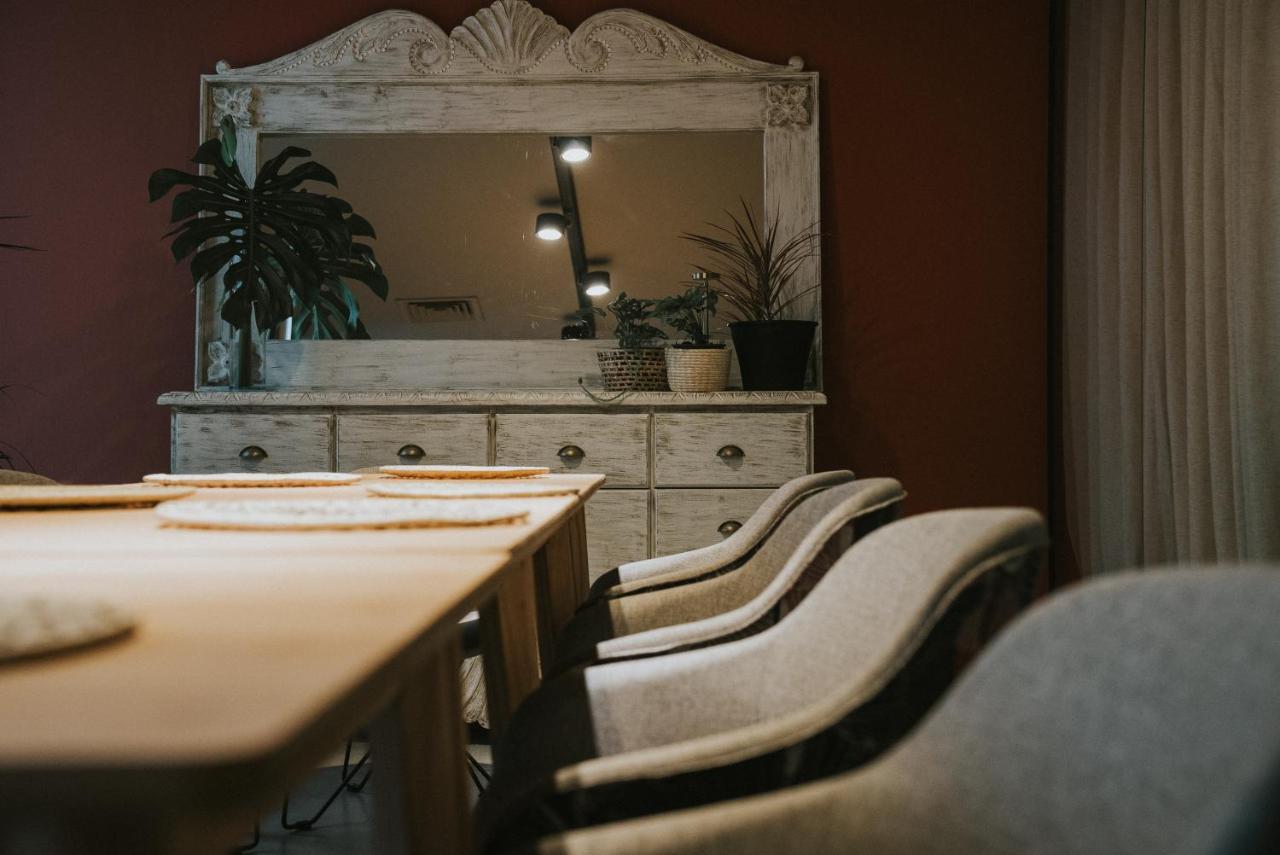 Howard Johnson Plaza La Ribera 레지스텐시아 외부 사진